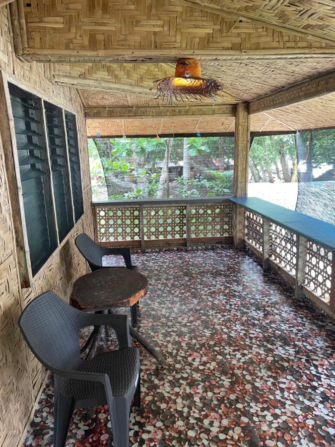 Borbon'S Treehouse By The Sea Bed and Breakfast Mambajao Εξωτερικό φωτογραφία